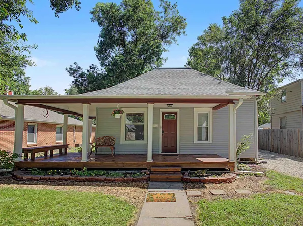 1117 Colorado St, Manhattan, KS 66502