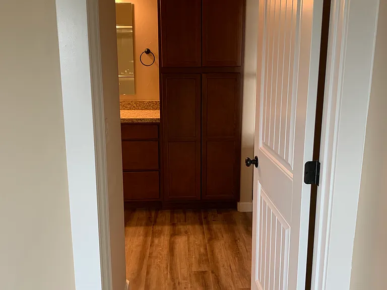 1148 Forestglen Dr — Photo 8