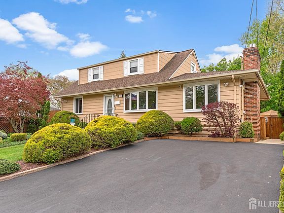 4th image of 35 Mimi Rd