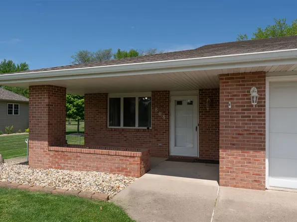 808 W 5th St, Minonk, IL 61760