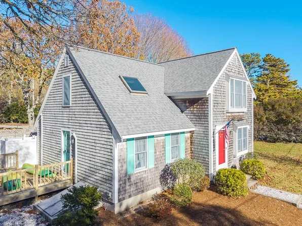 35 Pine Tree Rd, South Chatham, MA 02659
