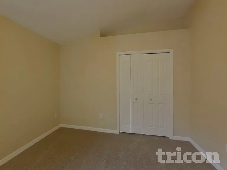 1507 Yardley Dr — Photo 12