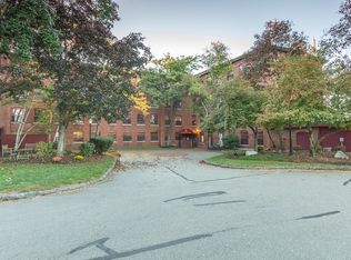 335 Cypress St APT 4E, Manchester, NH 03103