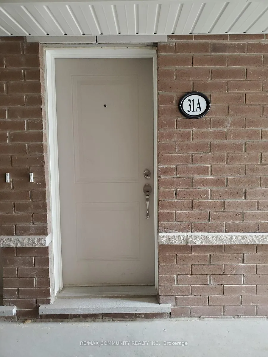 Building Photo - 31 Luzon Ave #31A