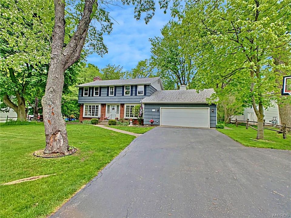 1st image of 8644 Sheridan Hill Dr