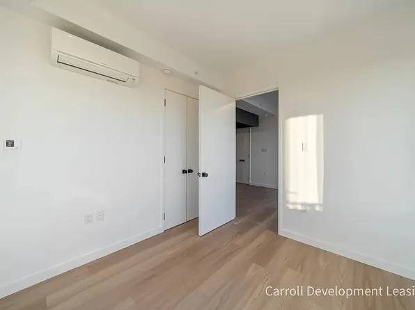 931 Carroll Street image 10 of 46