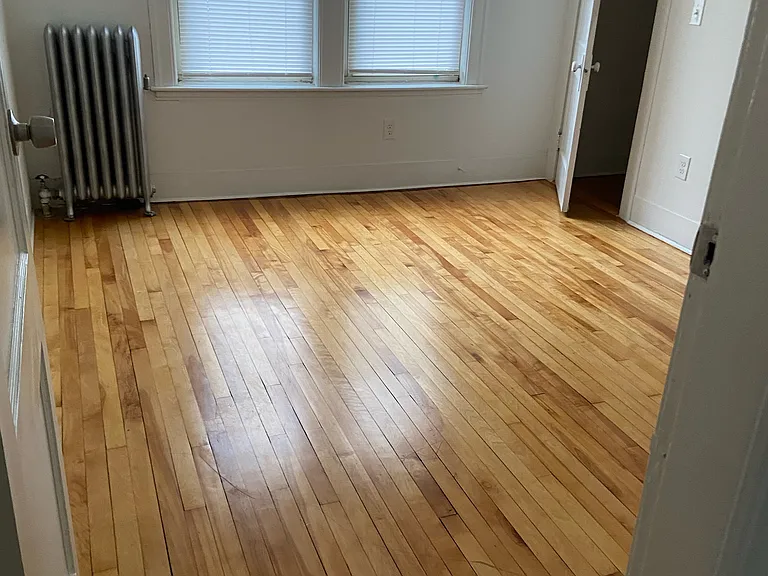 33 Richards St #2 — Photo 7