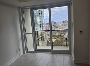 30 Elm Dr W #1206, Mississauga, ON