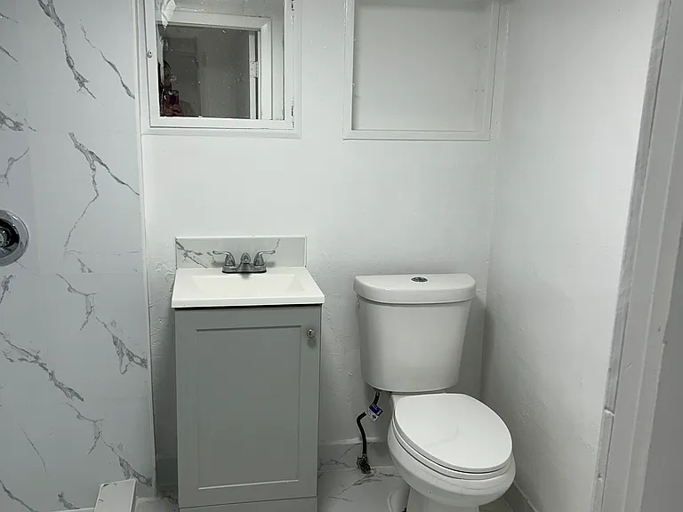 2916 NW 31st St #2 — Photo 10
