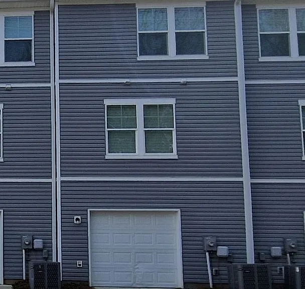 229 Kennerly Ave #B — Photo 16