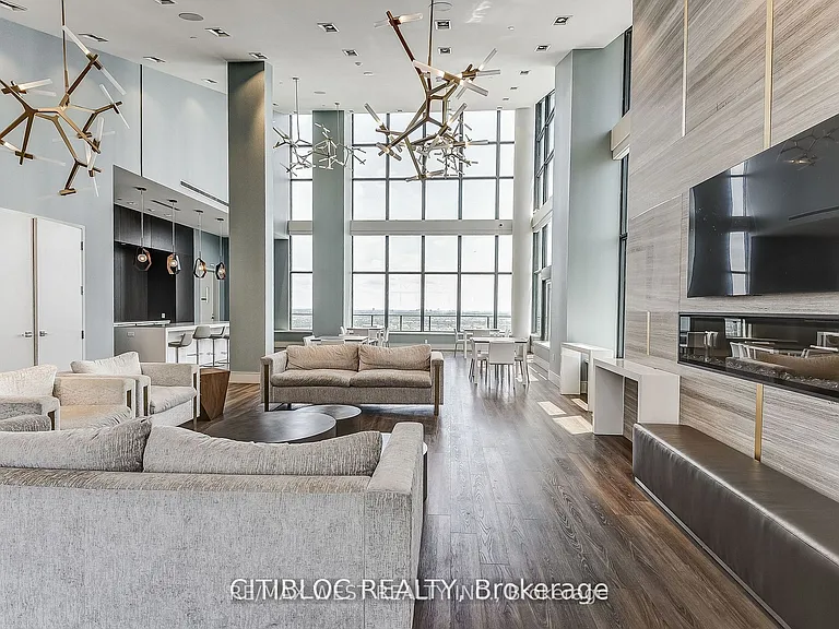 9000 Jane St #1408 — Photo 30