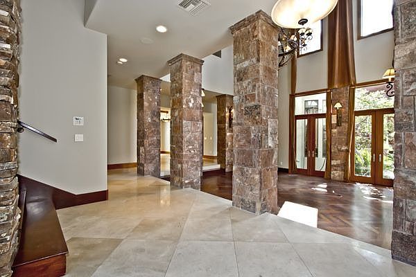 1st image of 1101 Pine Island Ct