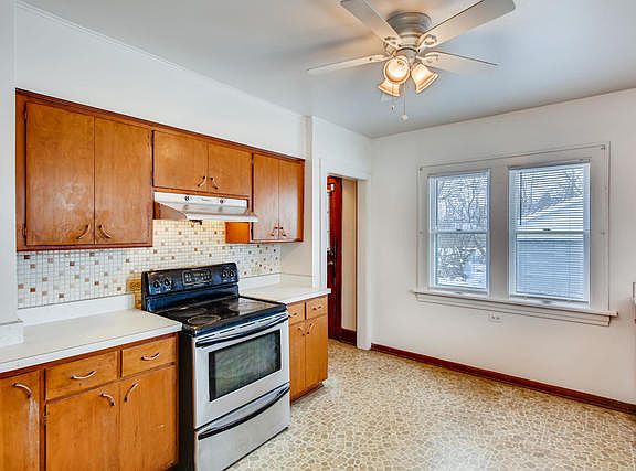 5th image of 16817 S Park Ave