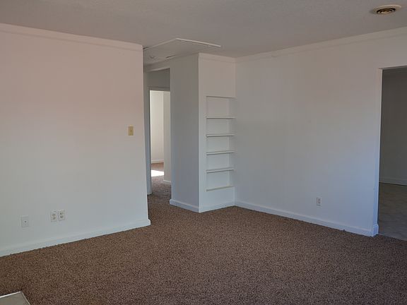 2nd image of 969 E Moody Ave