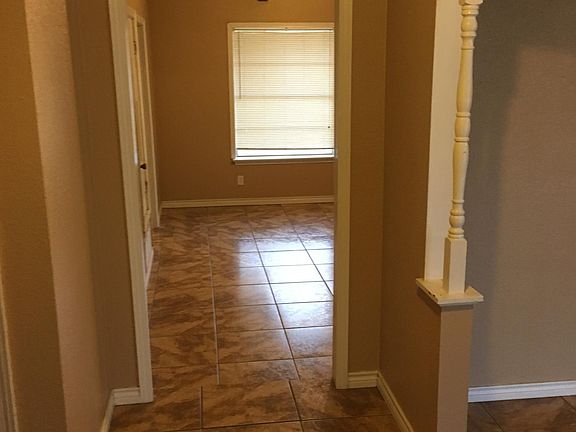 4th image of 5106 Staplehurst St
