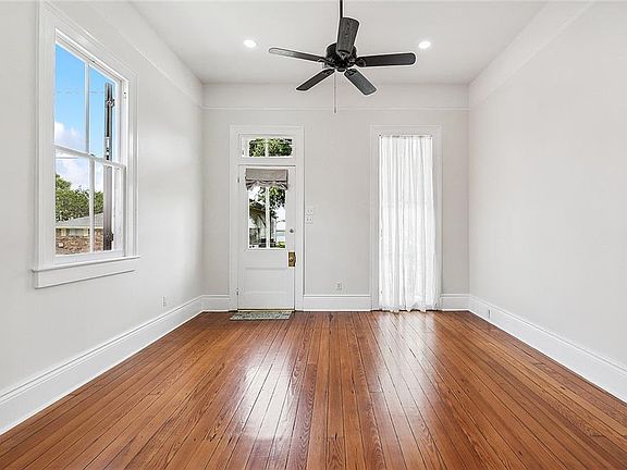 5th image of 418 Angela Ave