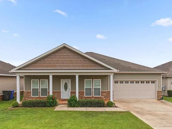 107 Lamar Ln, Dothan, AL 36305