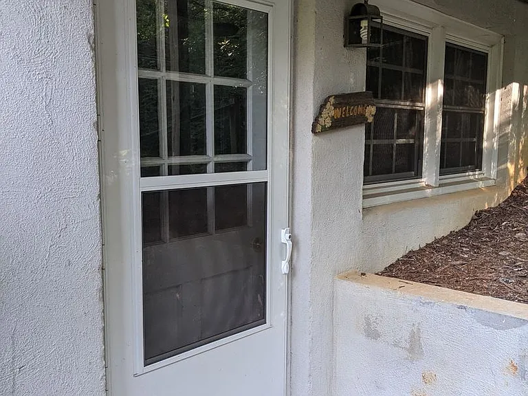 126 Mississippi Rd — Photo 3