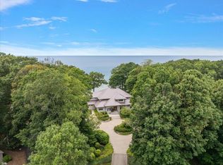 11647 Garnsey Ave, Grand Haven, MI 49417