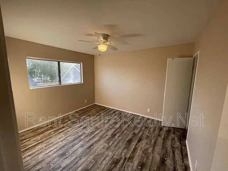 537.5 W Crescent Dr — Photo 17