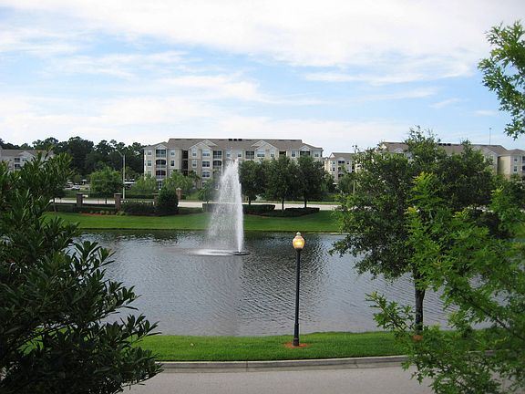 2nd image of 7800 Point Meadows Dr APT 1221