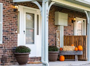 5604 E Pinehurst Ln, Columbia, MO 65202