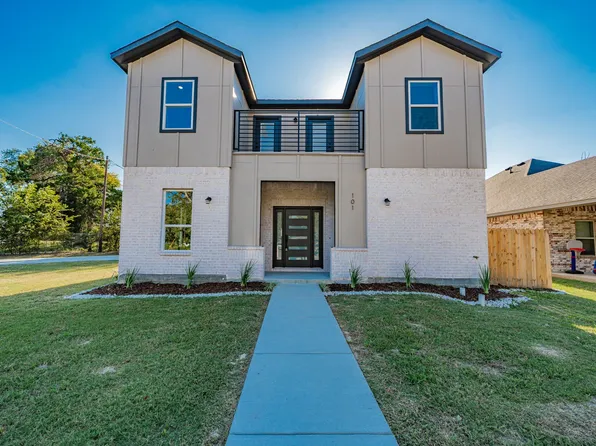 101 Burnett St, Terrell, TX 75160