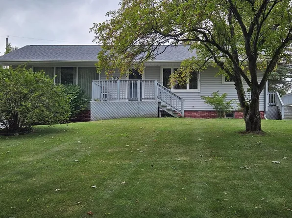 624 North River PARKWAY, Howards Grove, WI 53083