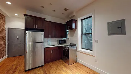 Rented by Makover Group Inc