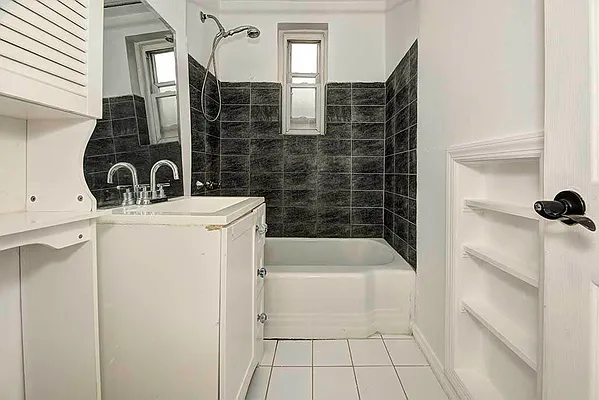 Rented by Argo Residential | media 9