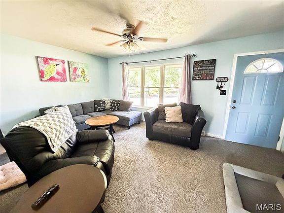 4th image of 1445 Nelms Ave