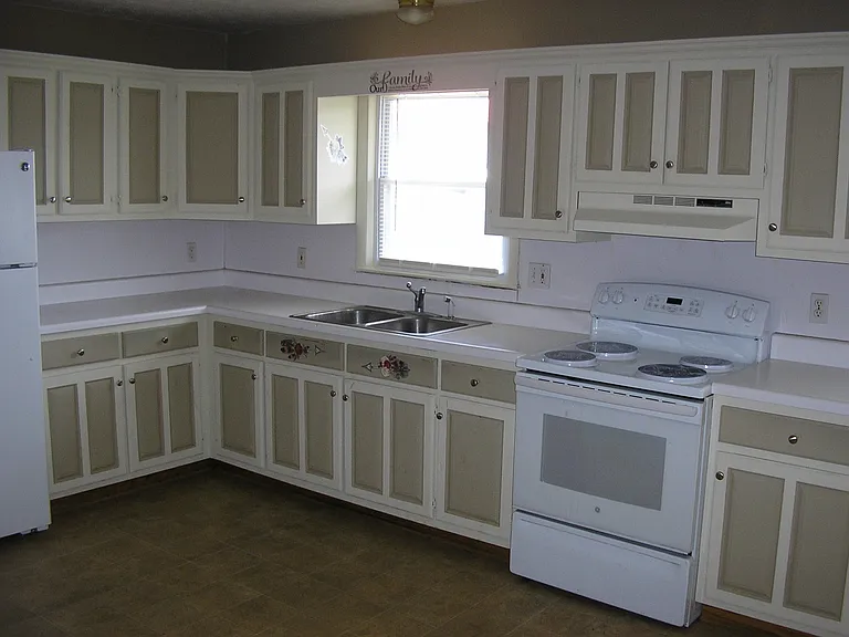 909 Cabell Dr #A — Photo 16