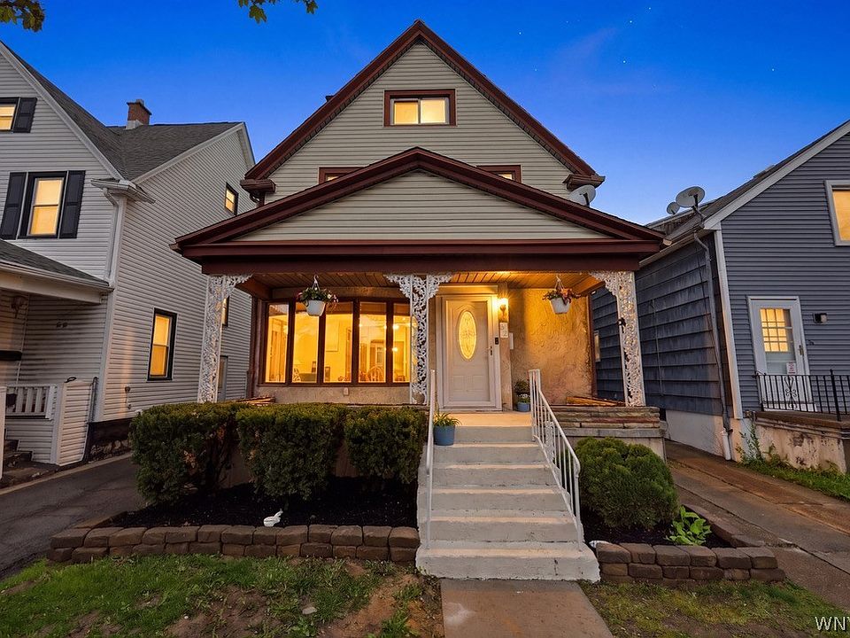 1st image of 32 Euclid Ave