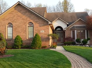 23697 Andrew Blvd, Brownstown, MI 48134
