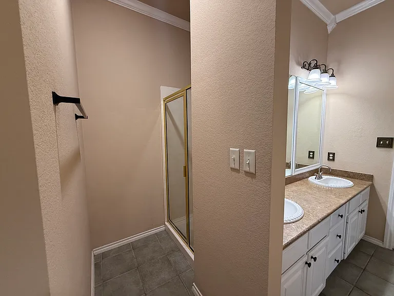 1107 Lyra Ln — Photo 13