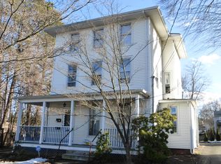 219 Divinity St, Bristol, CT 06010