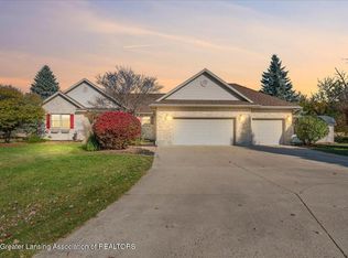 1717 E Hyde Rd, Saint Johns, MI 48879