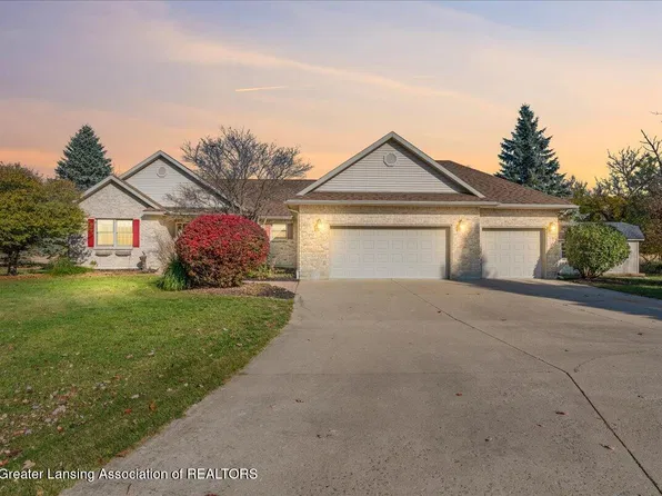 1717 E Hyde Rd, Saint Johns, MI 48879