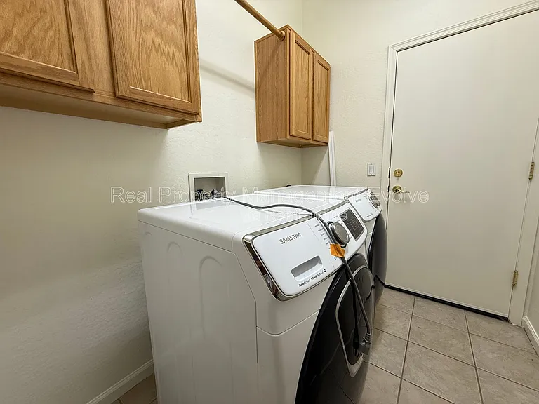 281 W Flamingo Dr — Photo 37