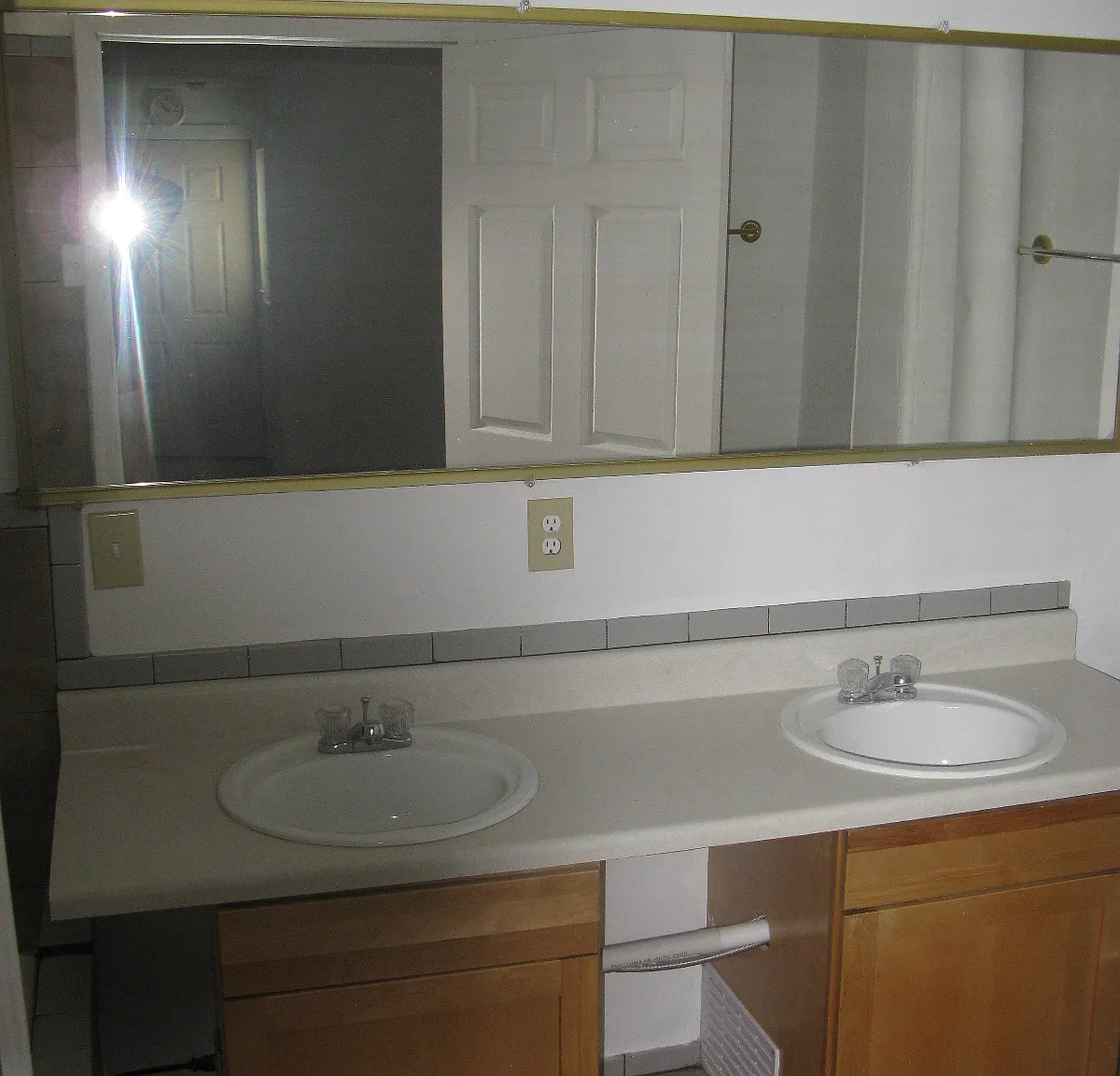 2 bed, 1250 sqft, $1,750 — Photo 4