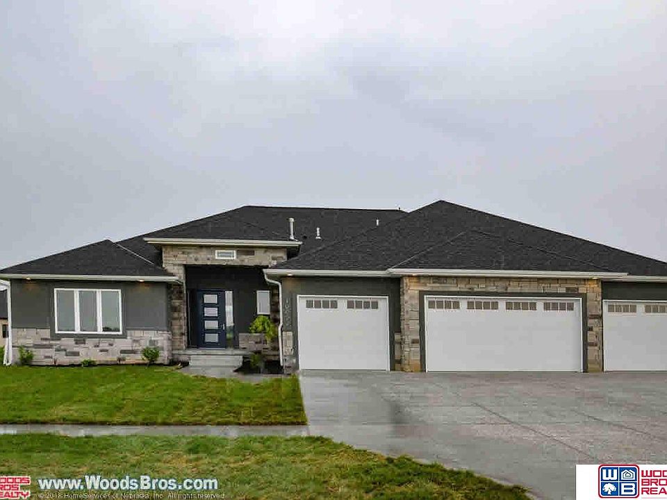 1st image of 10022 Crystal Water Bay St