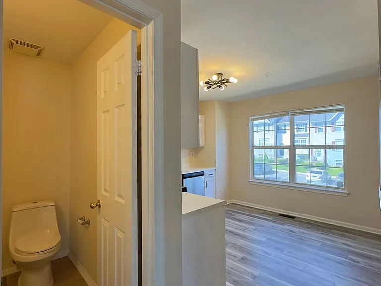 9520 Oak Trace Way — Photo 5