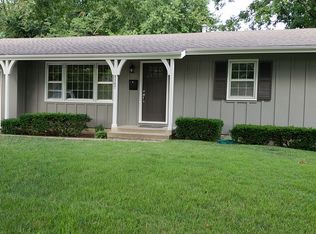 9347 Mackey St, Overland Park, KS 66212