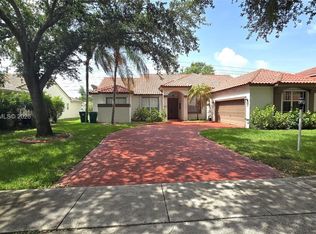 10320 Guatemala St, Hollywood, FL 33026