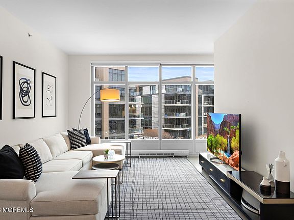 5th image of 15 Morris Ave Unit 408