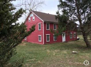 698 Keyes Gap Rd, Harpers Ferry, WV 25425
