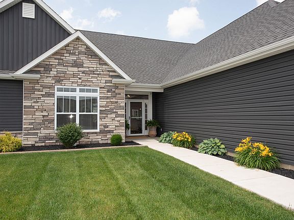 3rd image of 4849 Abbeyville Dr