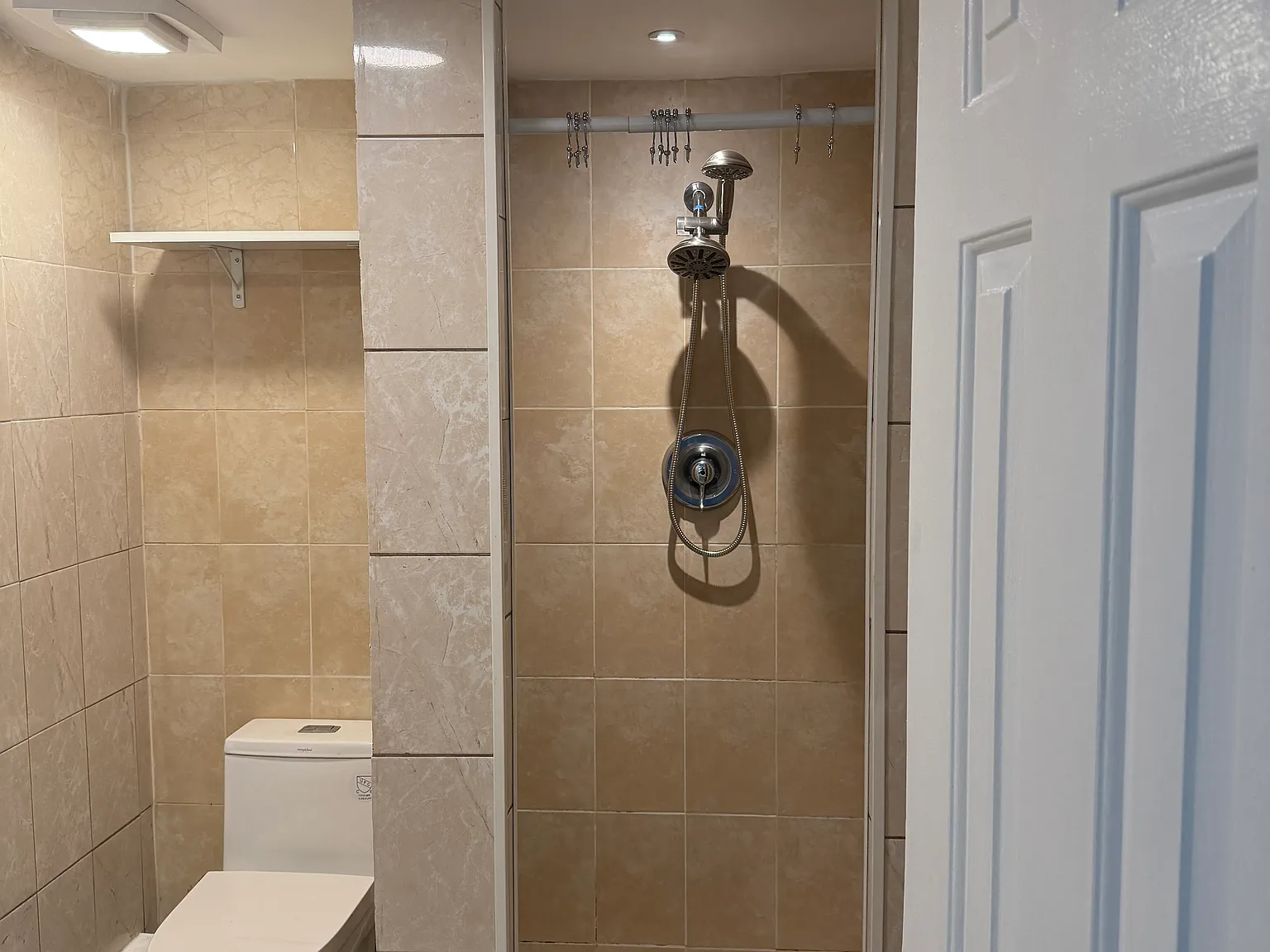 Studio, 500 sqft, $1,550 — Photo 2