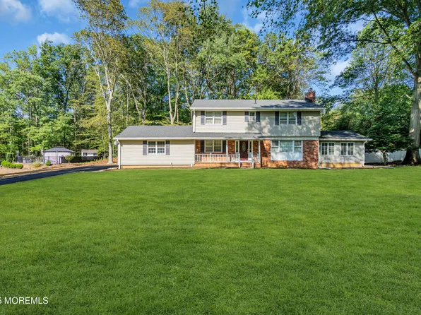 4 E Parkway Place, Holmdel, NJ 07733