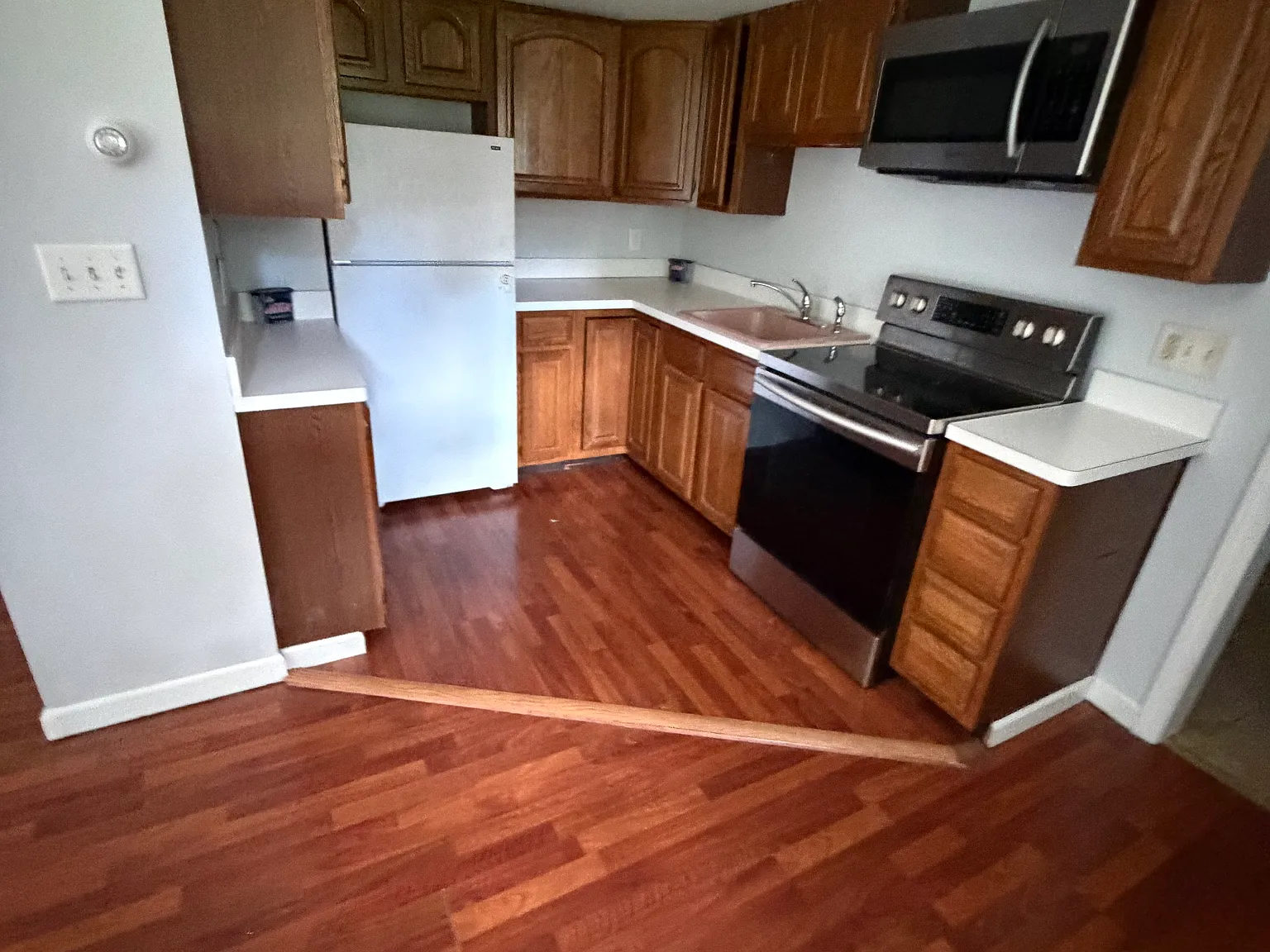1 bed, $1,800 — Photo 3